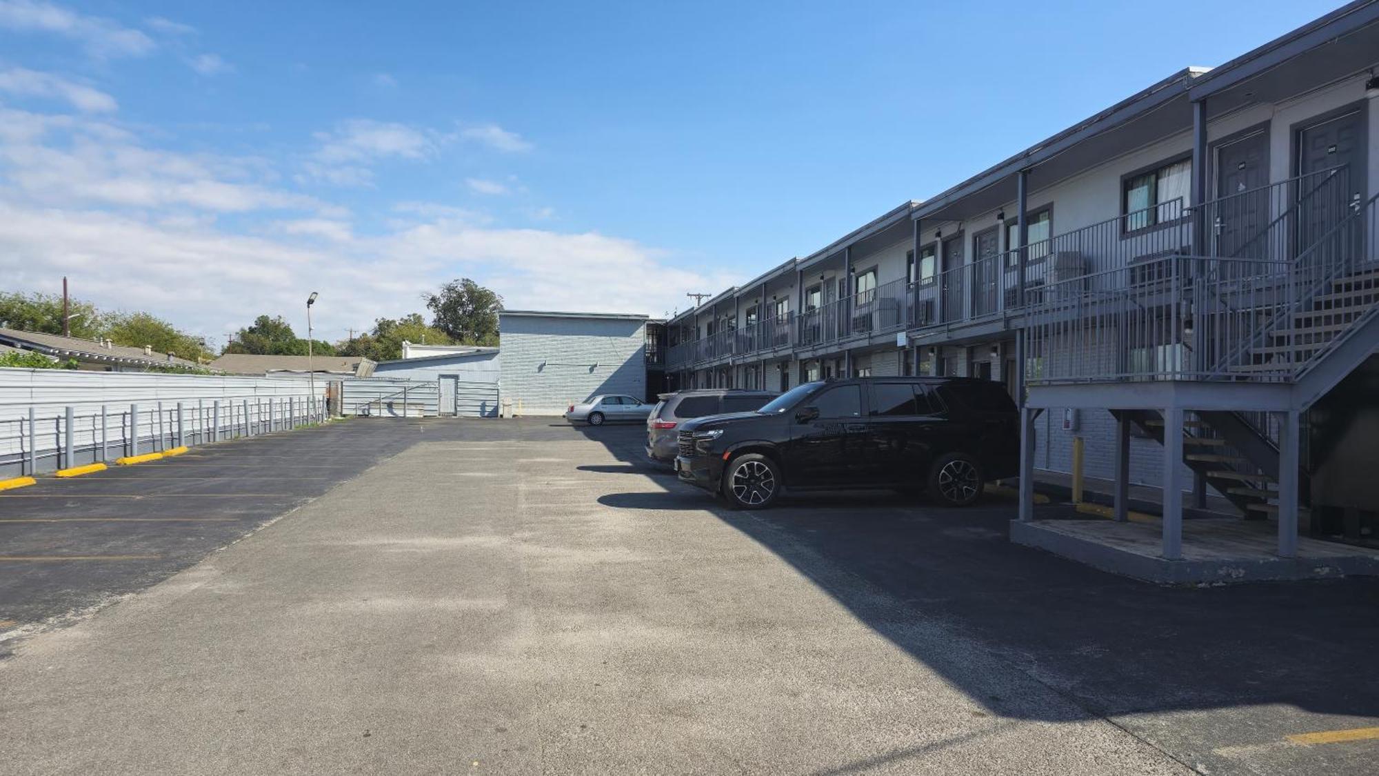 Super 7 Inn By Oyo San Antonio Nw Medical Center エクステリア 写真